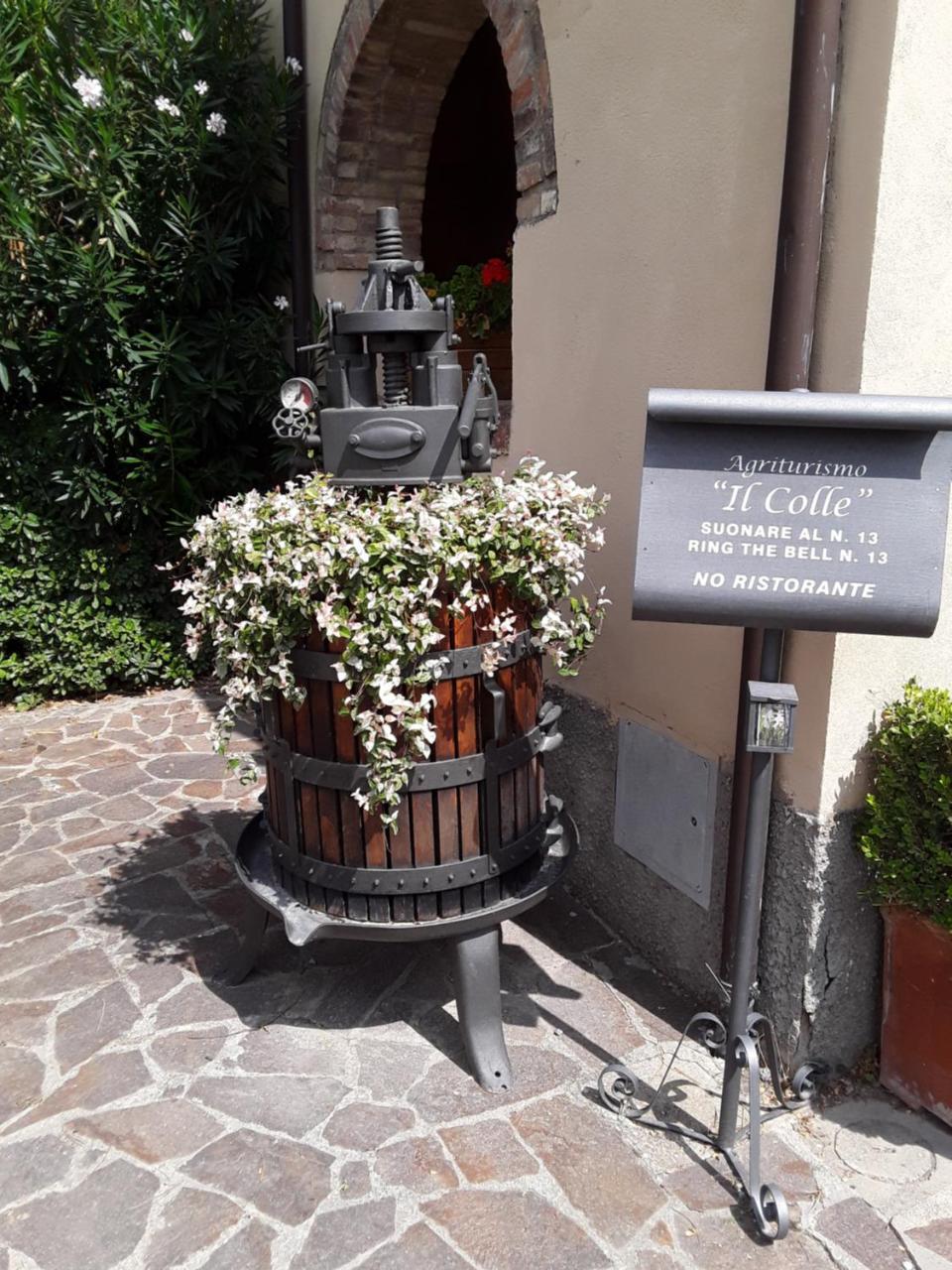 Agriturismo Il Colle Siena Eksteriør bilde